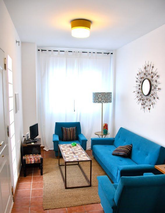 salón con espejo sol sala estar casa vacacional cabo gata