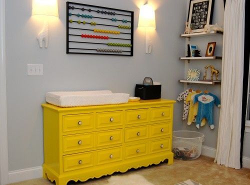 dormitorio bebe cómoda cambiador amarilla