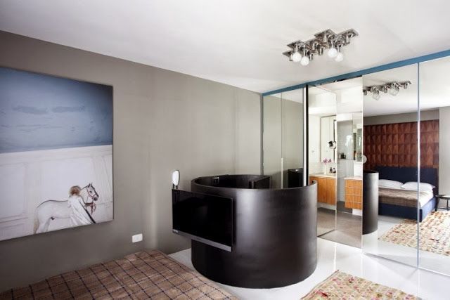 apartamento 4 escalera caracol pequeño masculino en negro