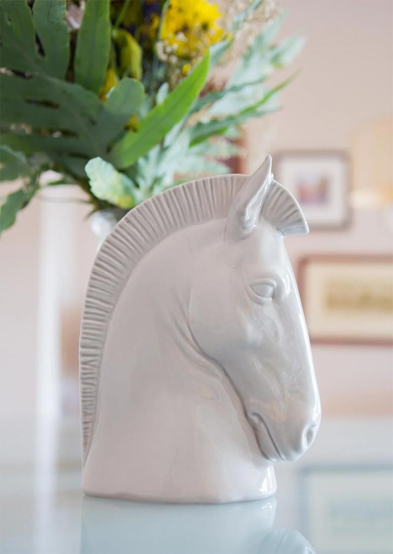 Cabeza de caballo de porcelana Hispania