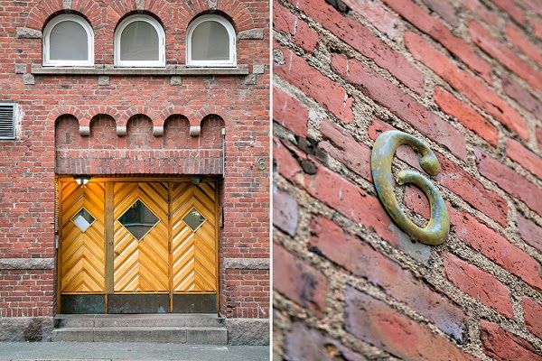 edificio-ladrillo-puerta-madera-diseno-escandinavo-suecia