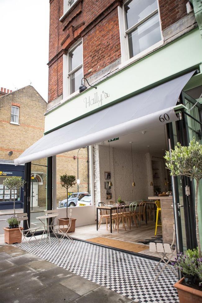3-hallys-london-cafetería-con-encanto-madera-natural-estilo-nordico
