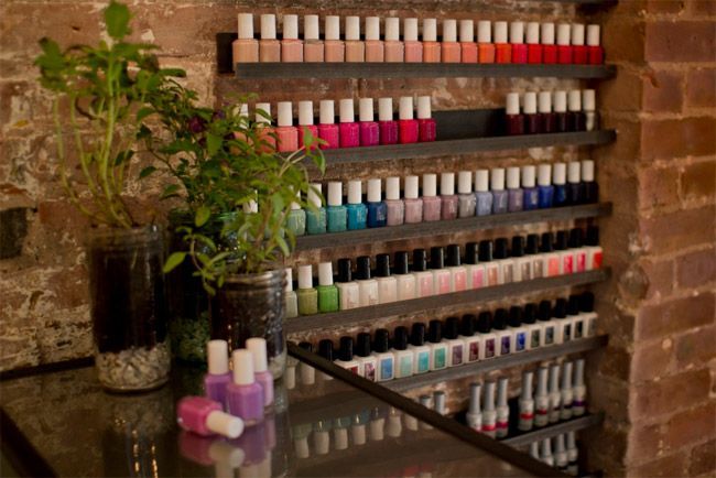 hortus-nail-salon-manicura-estilo-industrial-nueva-york