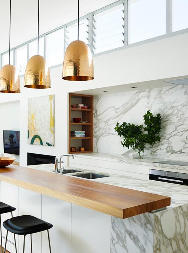3-cocina-moderna-con-mármol-blanco