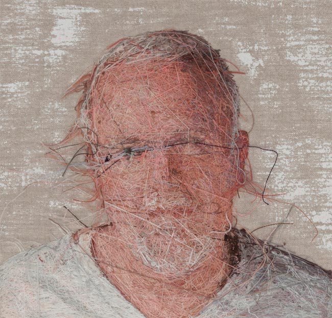 verso-retrato--hiperrealista-bordado-cayce-zavaglia