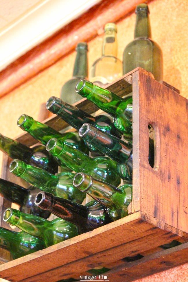 2-botellas-de-sidra-en-caja-de-madera