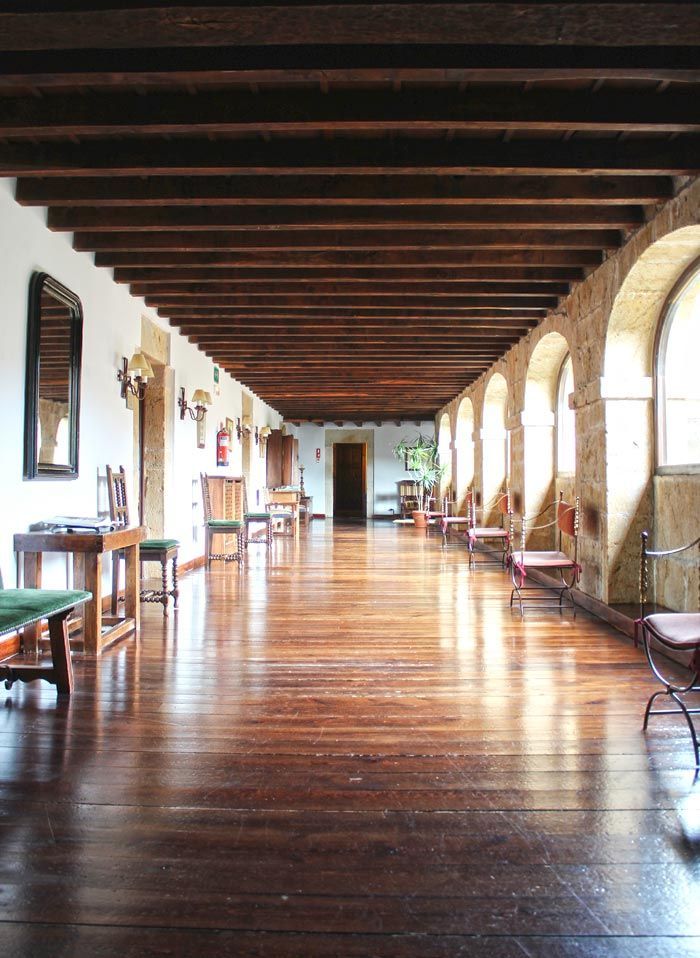 parador-cangas-de-onis-monasterio-san-pedro-de-villanueva-asturias