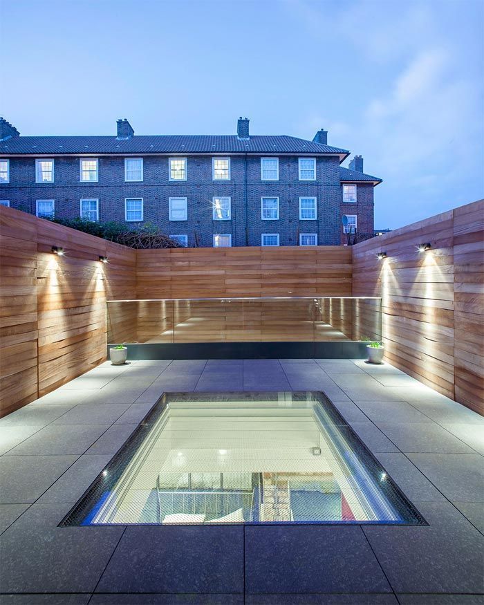 terraza-en-el-tejado-con-claraboya-cristal-chris-dyson-architects-londres