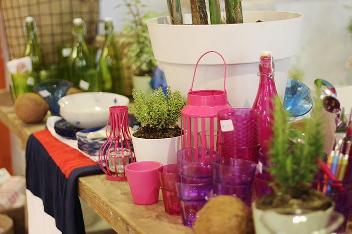 farolillos-y-cristalerias-color-decoracion-playa-y-jardin-carrefour-toallas-bano-