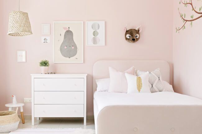 5-dormitorio-infantil-tonos-rosa-suave