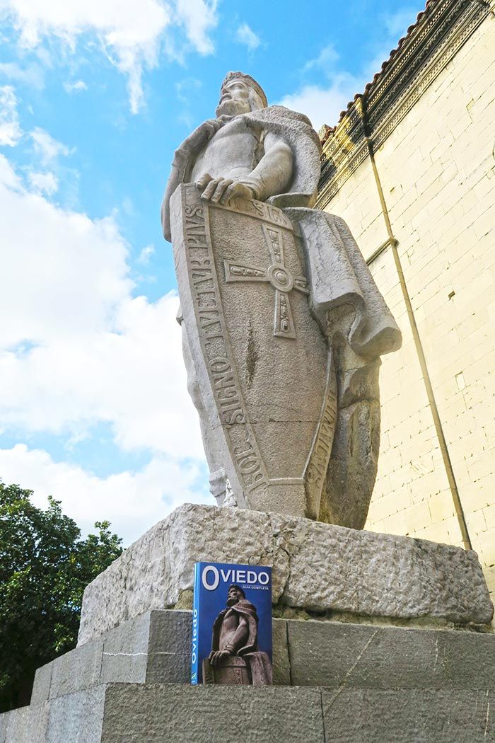 4-guia-de-oviedo-ediciones-calecha-2