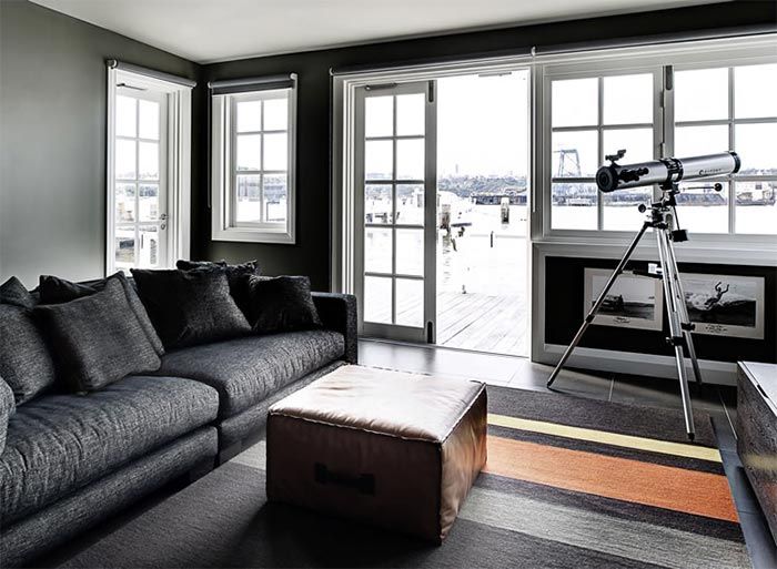 2-sofa-gris-oscuro-salon-decoracion-tonos-neutros-estilo-masculino