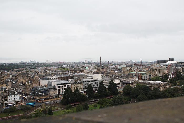 vista-de-edimburgo-desde-el-castillo