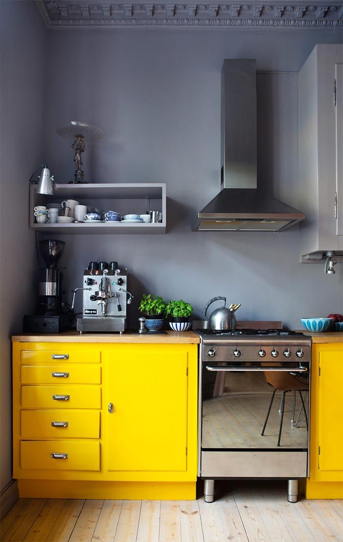 2-cocina-amarilla-muebles-yellow-cabinets-kitchen